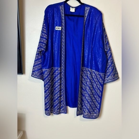 Rija kimono blue/ gold 28 p2p  35-1/2 length no size see measurements preowned - Picture 2 of 10
